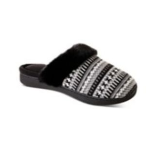 Women's Isotoner Fairisle slippers size med (7.5-8) - brand new in box